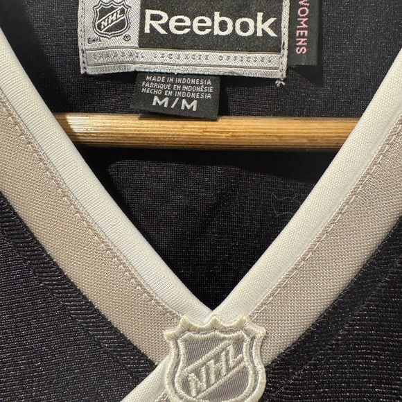 Toronto Maple Leafs NHL Hockey Jersey - Picture 6 of 11